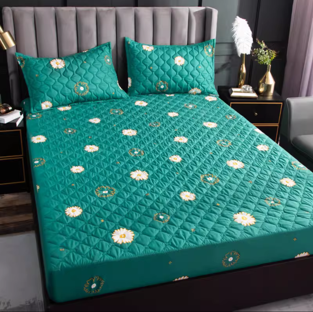 100 Waterproof Mattress Protector Cover Bed Topper Sheet Cover 200cm