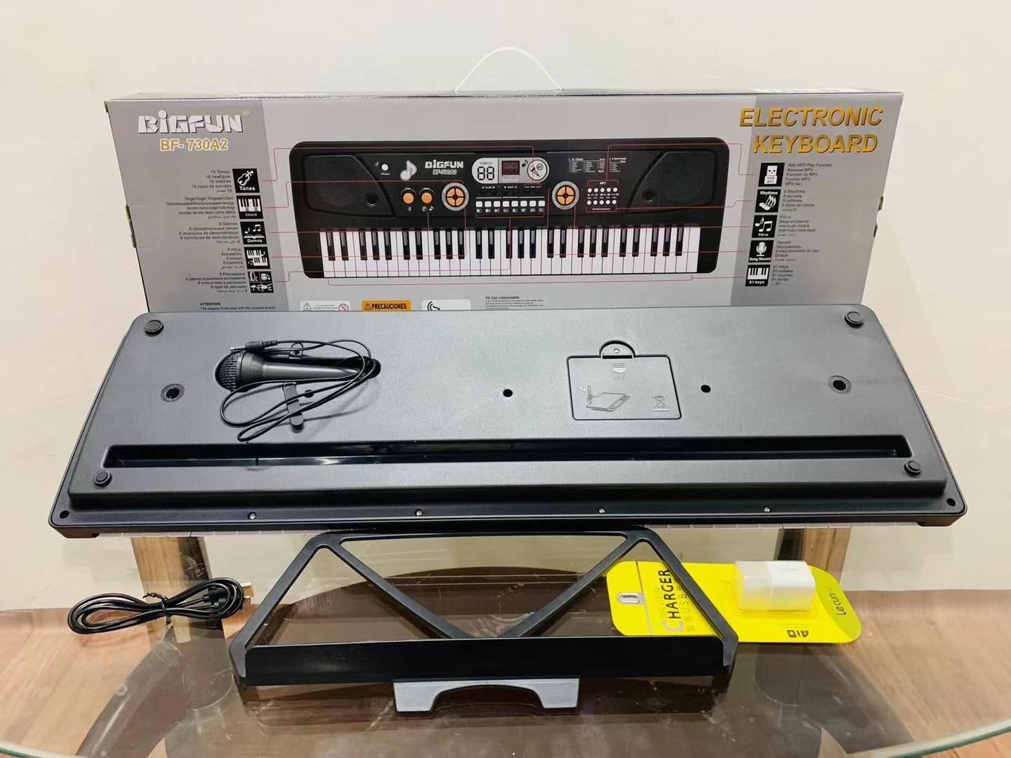 Electronic Keyboard Piano 61 Mini Keys BigFun with Small Microphone and Free Adaptor Bf730A2