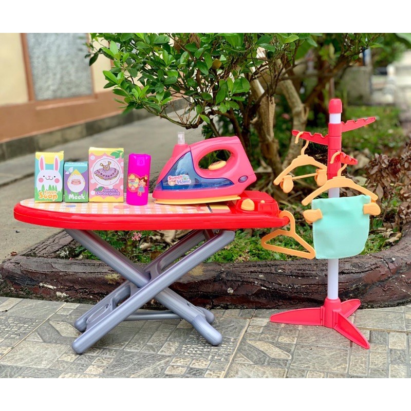 Child's ironing board set hot sale smyths