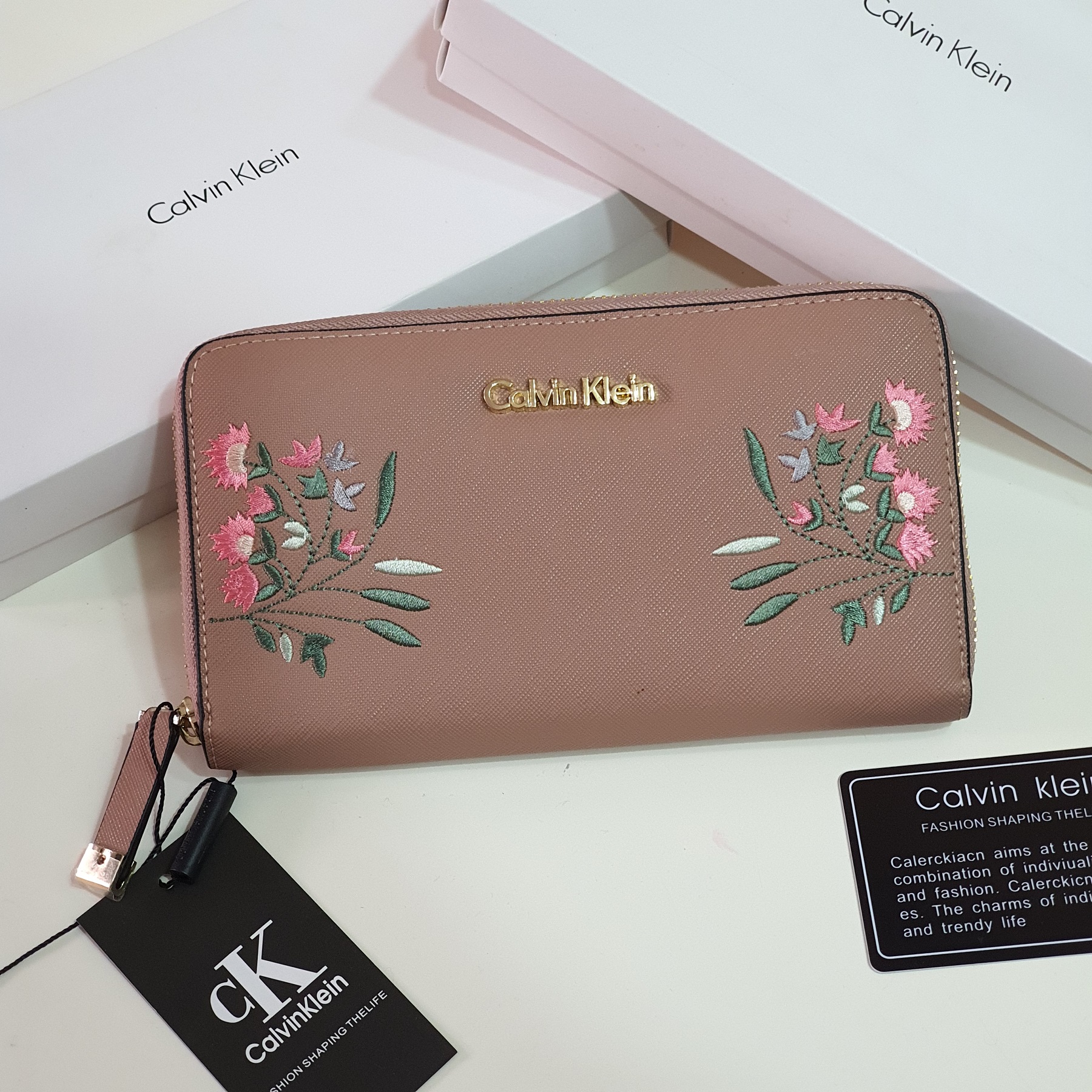 Modernisering lening dauw Calvin Klein Floral Wallet Best Sale, 57% OFF | www.bridgepartnersllc.com