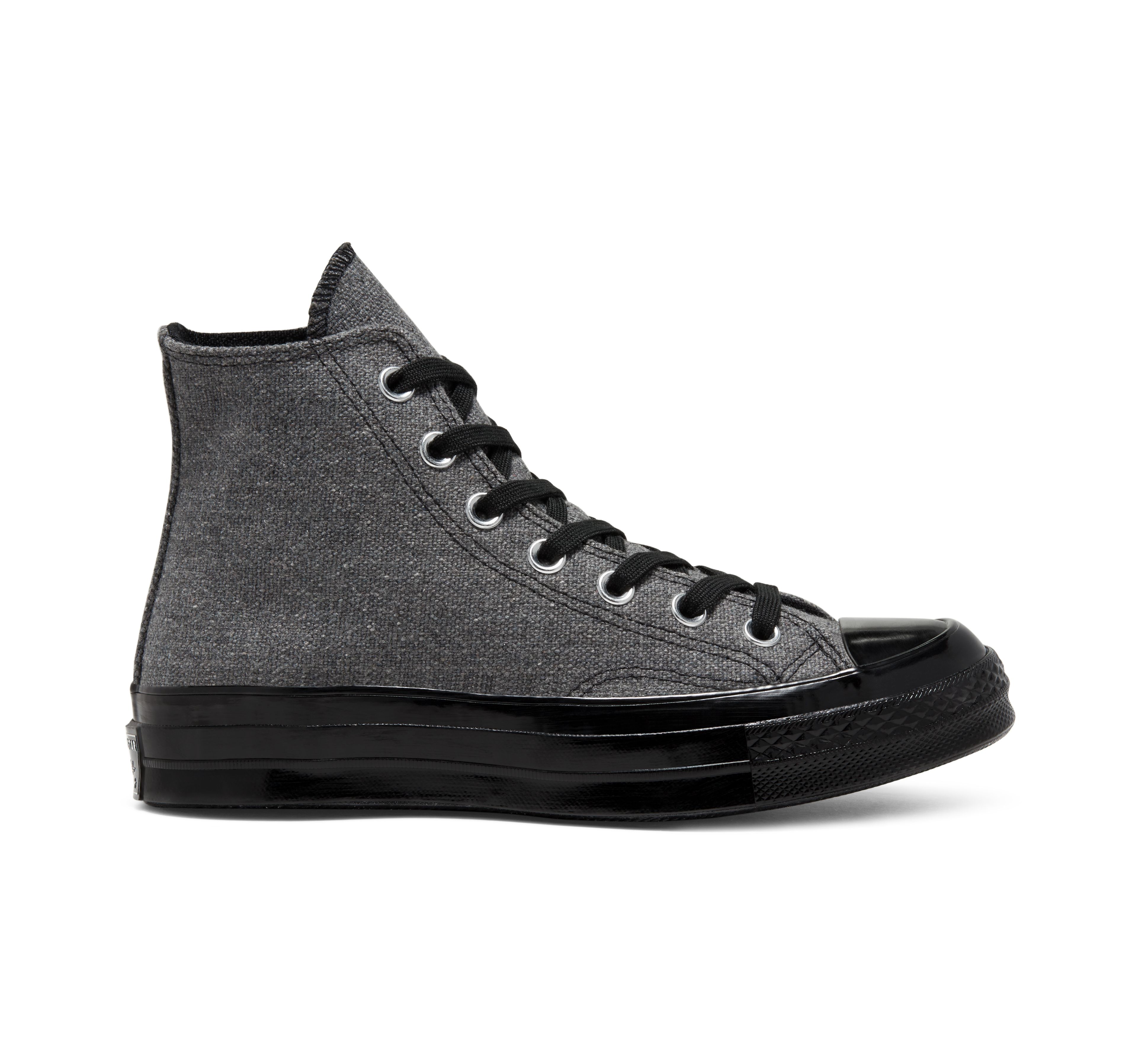converse black and black