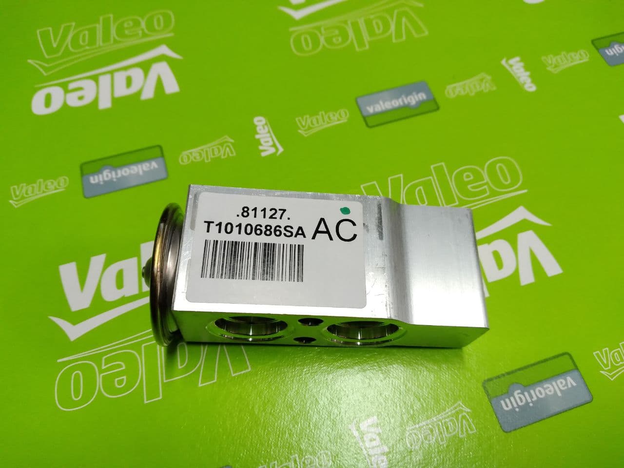 car aircon expansion valve MITSUBISHI MONTERO SPORT gen2 (20092015