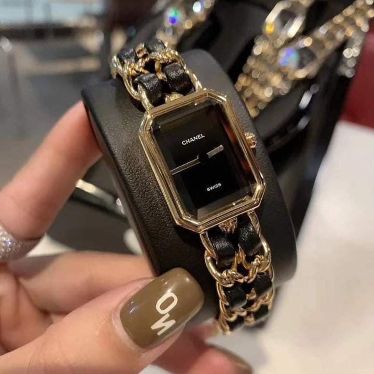 Chanel watch outlet ladies