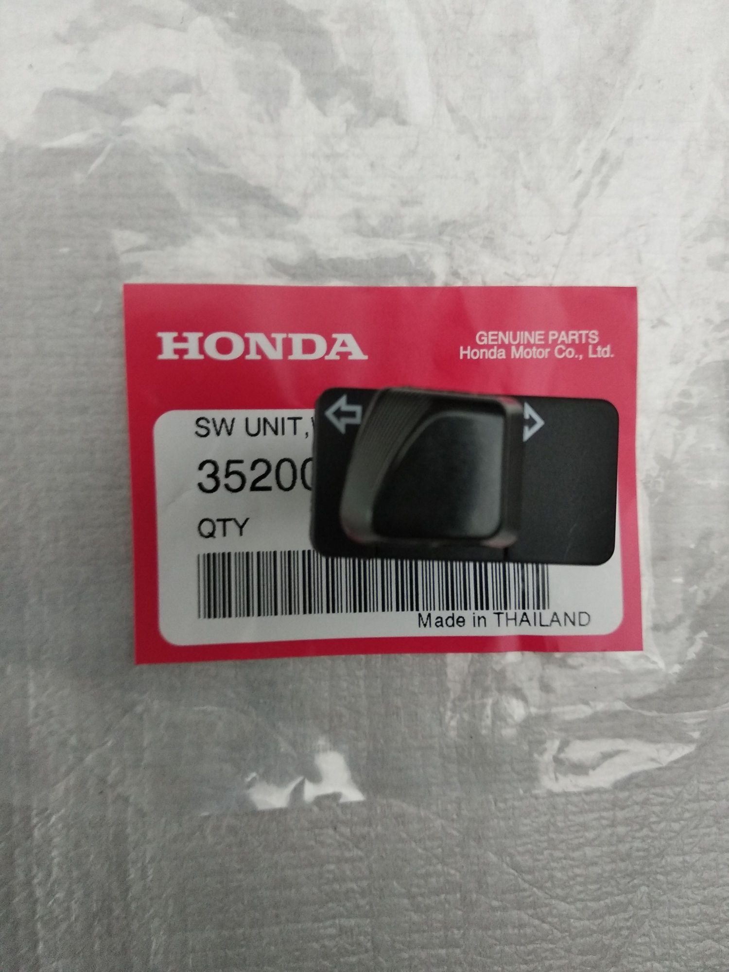 HONDA BEAT FI ZOOMER X CLICK 125/150 V1 WAVE 110 SUPERGTR WINKER SWITCH