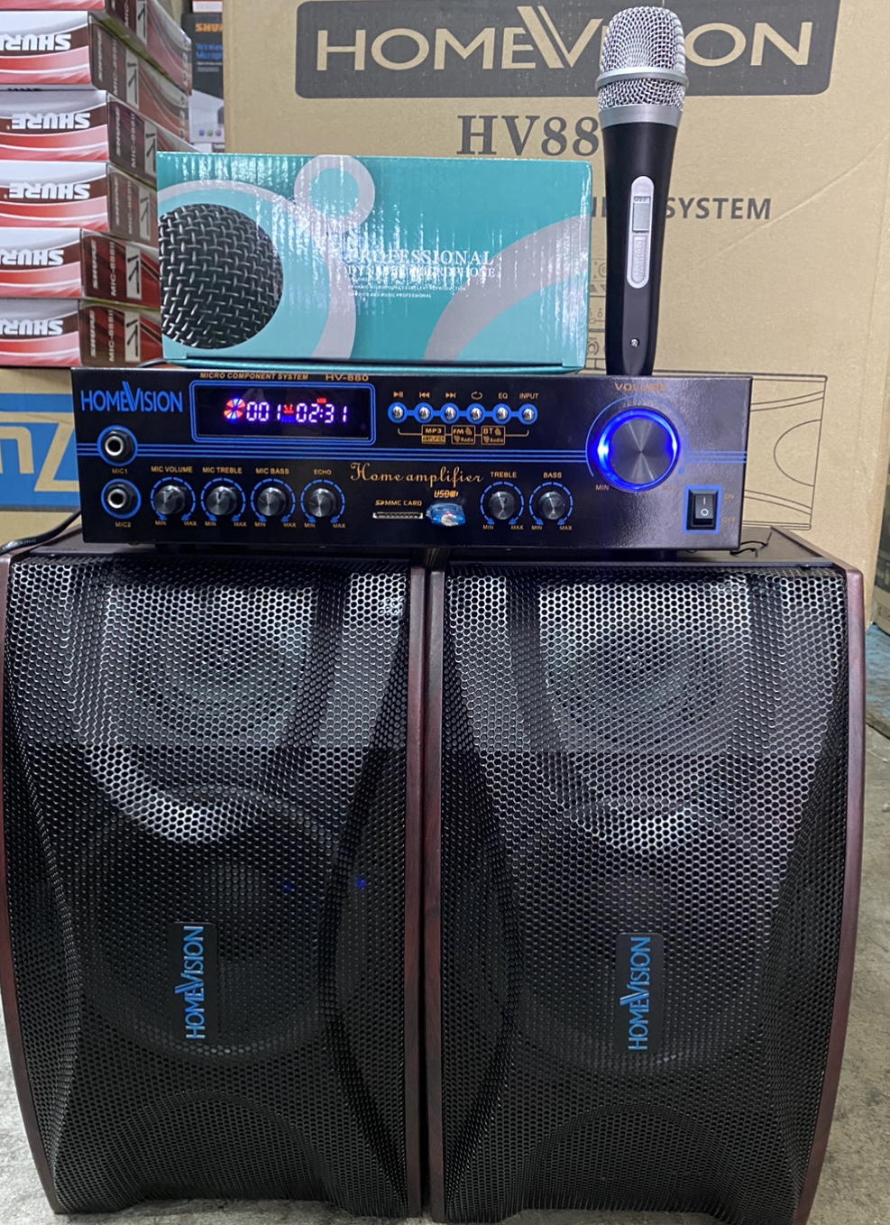 Karaoke set with 500watts x2 speker and amplifier Homevision HV8800B 8