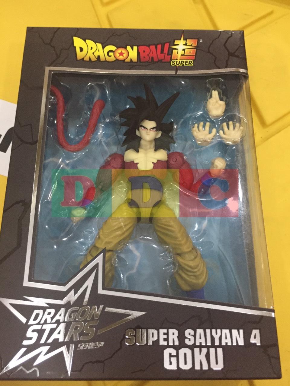 Super Saiyan 4 Goku - Dragon Ball Dragon Stars Bandai - F0075-3 - Fun na  Americanas Empresas