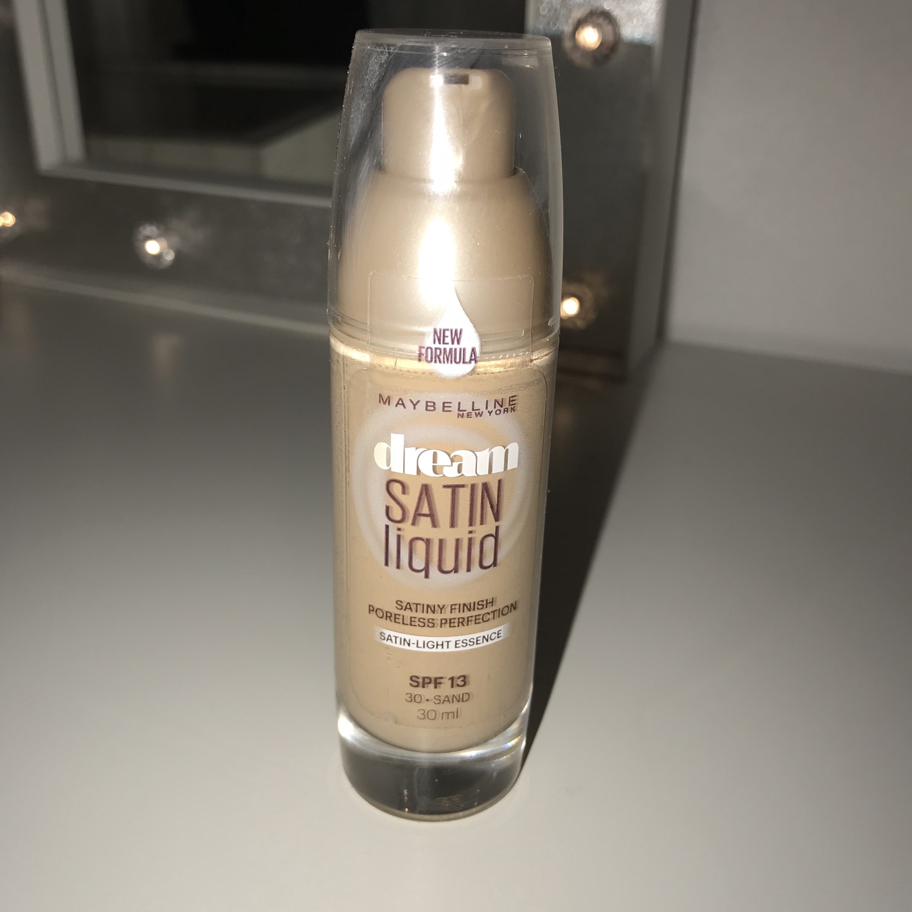 maybelline dream satin liquid foundation sand
