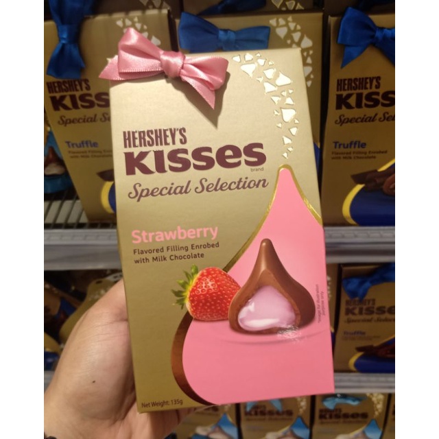 Hershey's Kisses Special Selection Yogurt, Strawberry & Truffle (72g