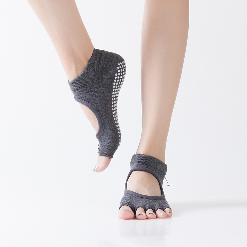 Non-slip Half Toe Pilates Socks Dot Silicone Five Finger Socks