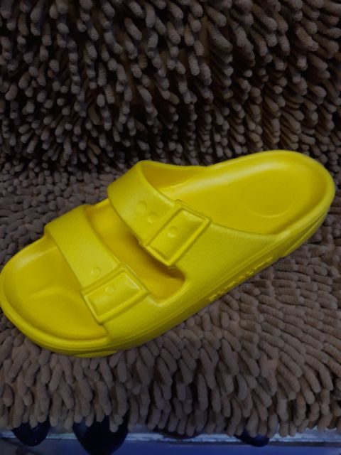 duralite slippers yellow