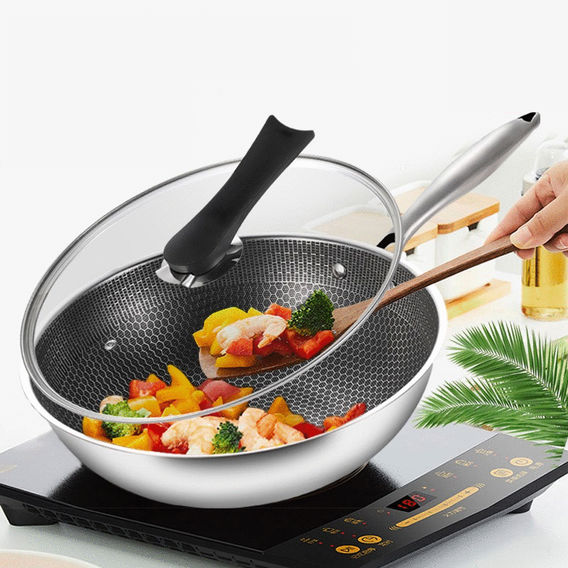 Nonstick Saute Pan 9.5 inch/3.5qt Chemical-Free Stir Fry Pan Stainless Steel Handle Pan with Lid Frying Pan with Lid Red Induction Deep Frying Pan Aluminum