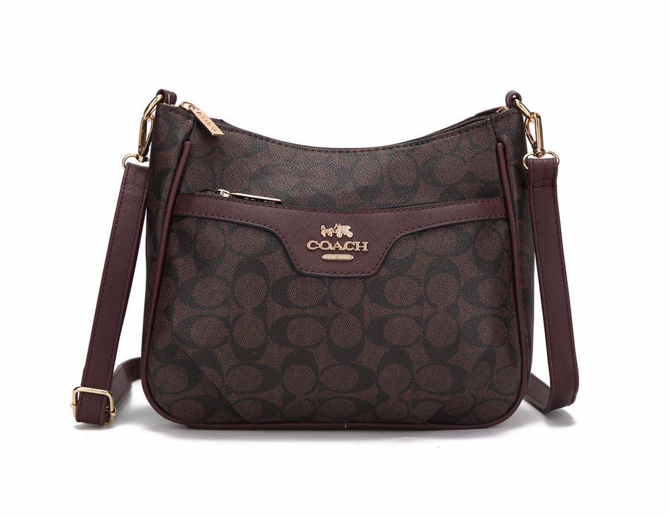 Shop Coach Sling Bag Woman online 