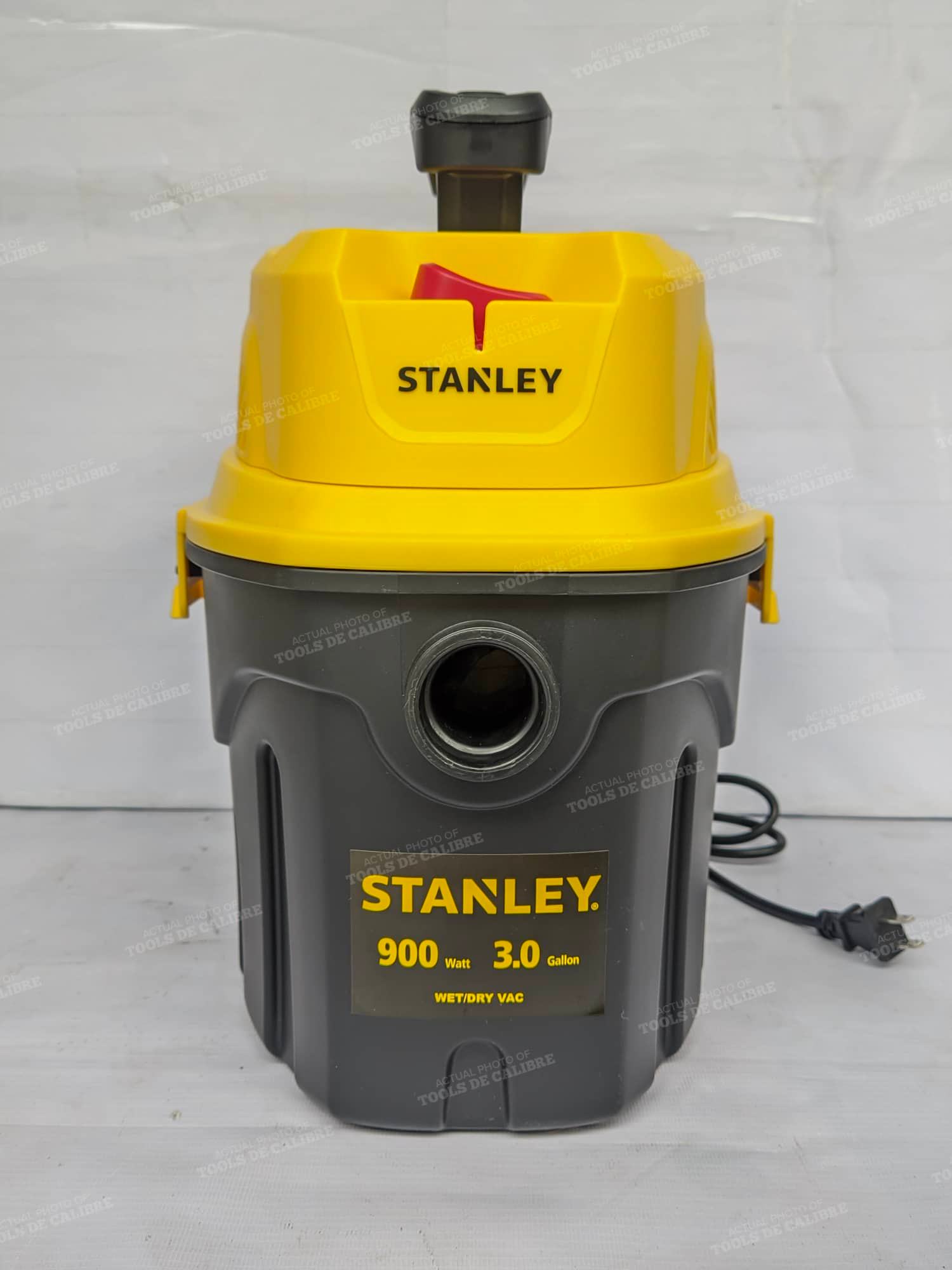 STANLEY Portable Wet/Dry Vacuum Cleaner 900watts, 3gal SL19910P-3