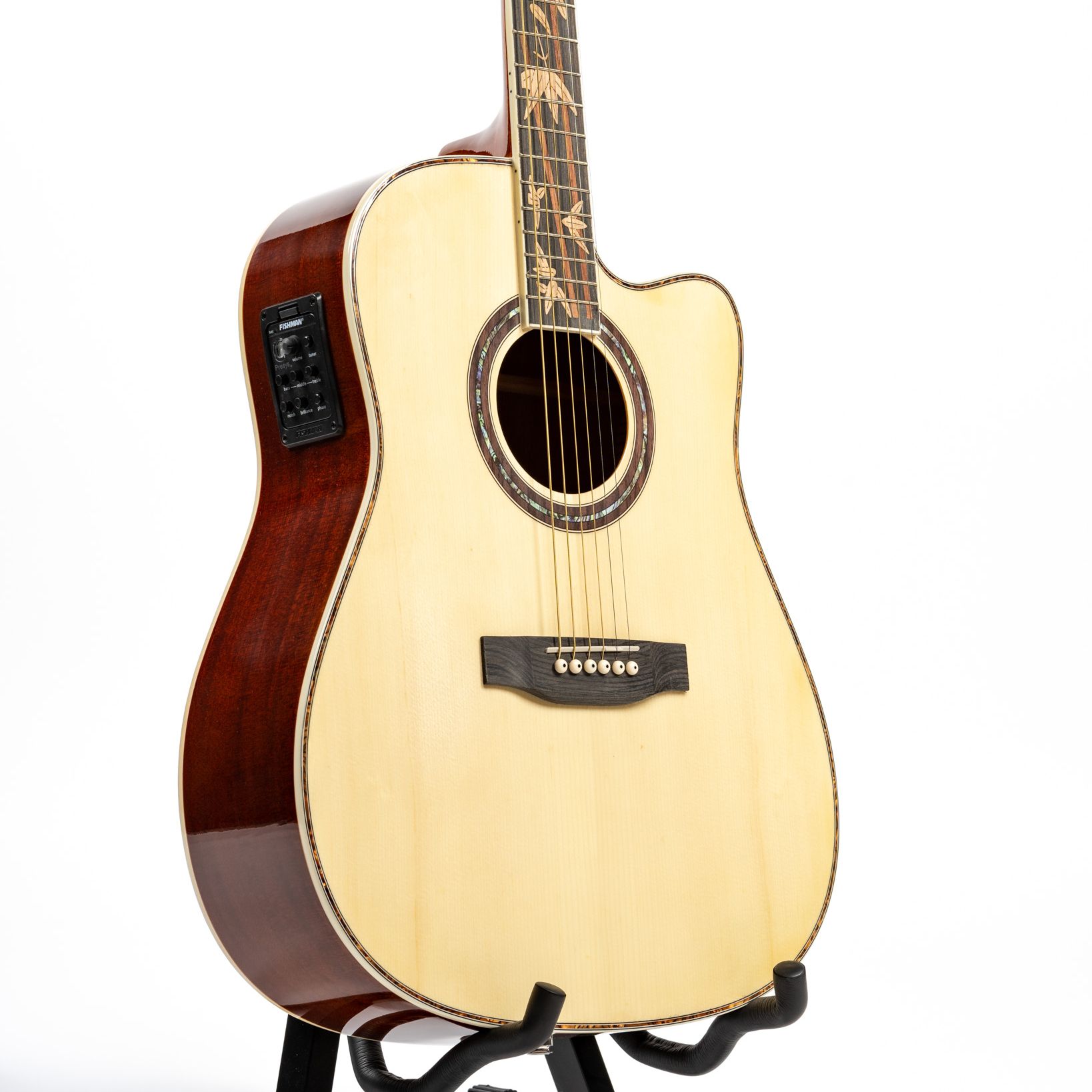 Acoustic guitar for sale Cranberries 41' inches Bamboo Fretboard Design