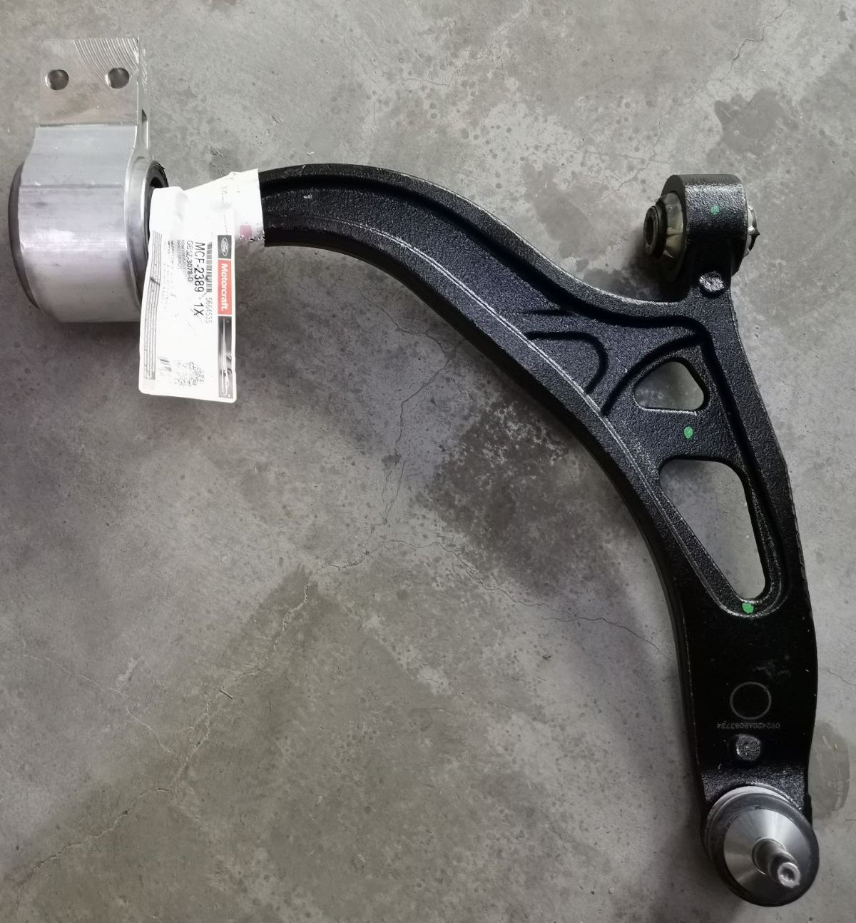 Ford Motorcraft Front Lower Suspension Arm - RIGHT - Ford Explorer 2011 ...