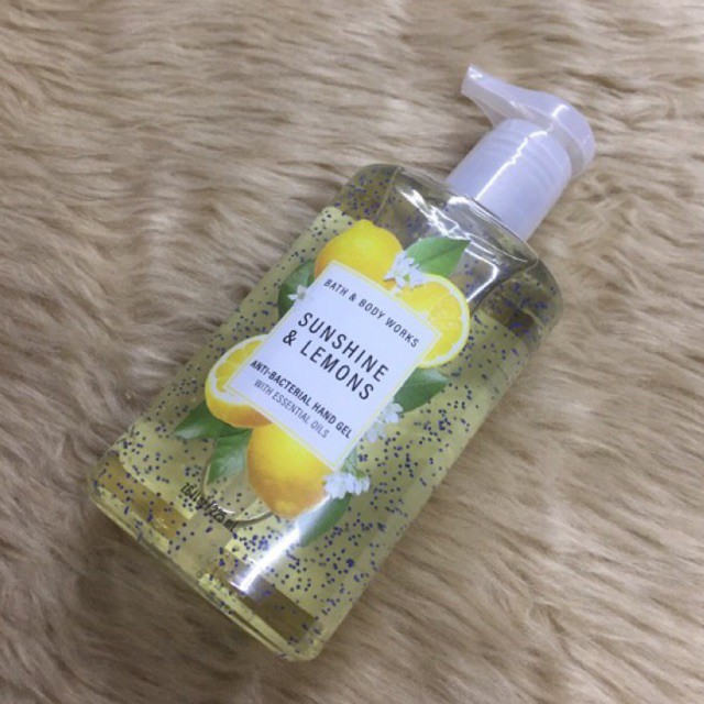 BATH & BODY WORKS SUNSHINE & LEMONS Hand Sanitizer, 7.6 fl oz/225ml