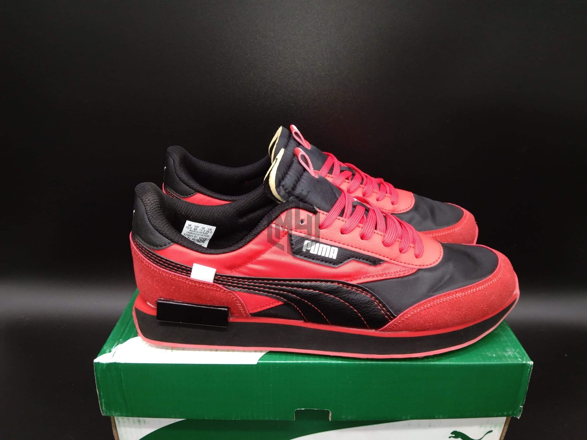 puma future rider black red