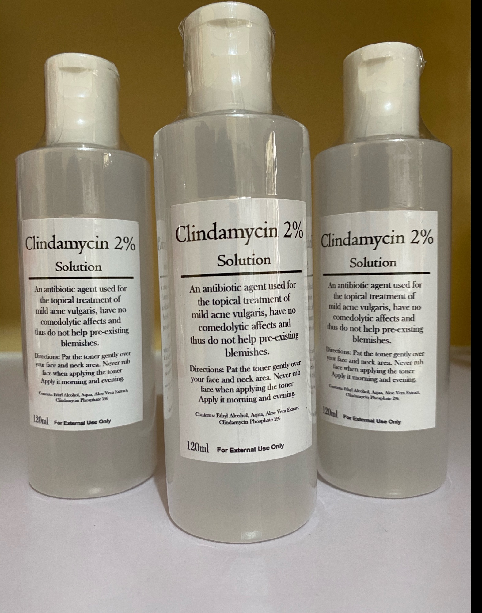 clindamycin solution toner