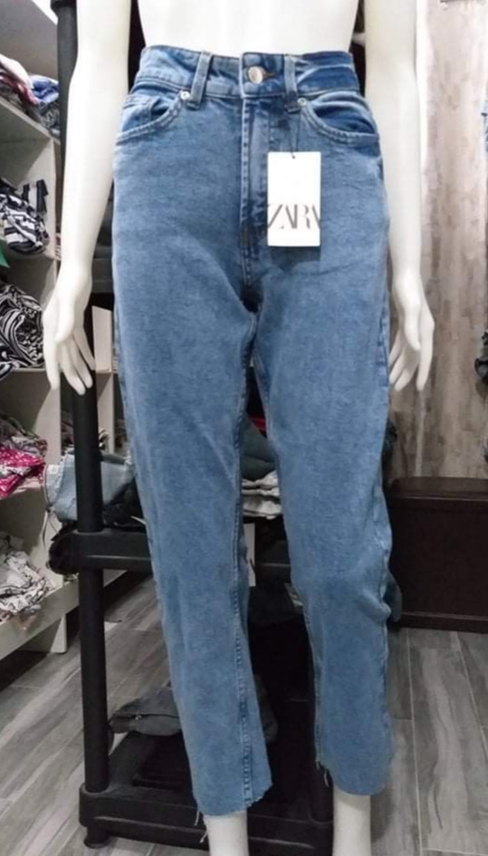 zara rn 77302 jeans
