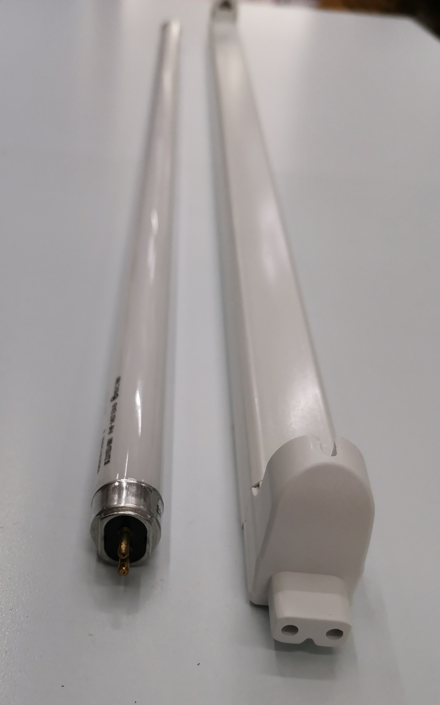 28W T-5 Fluorescent Tube with Fixture 220V, T5 Fluorescent Lamp 28 .