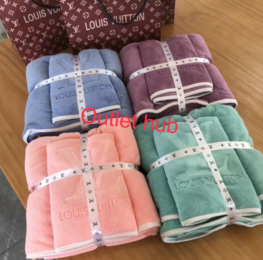 LV Bath Towel Set Quick Drying Towel Set 2 pcs. Set with gift bag Branded  Towel Luxury Brand Towel Yayamanin Towel Designer Brand Towel Set with Gift  Bag