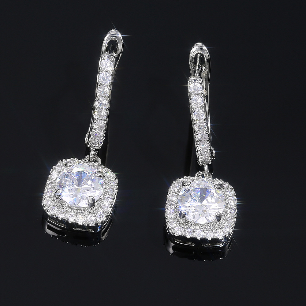 Exquisite Women's Micro Inlaid Zircon Versatile Earrings and Accessories