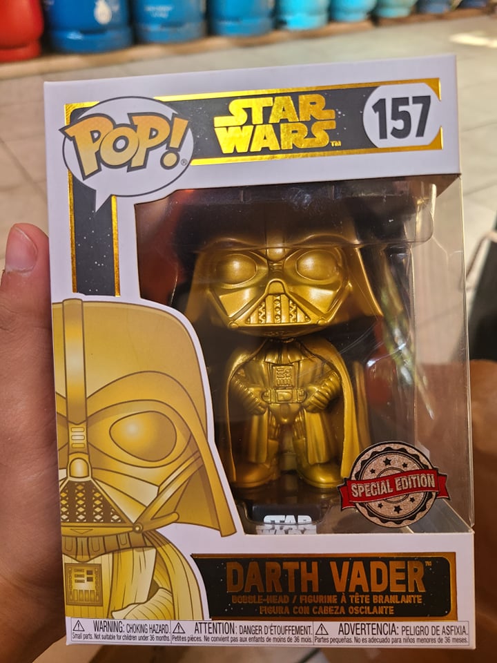 Funko pop! Star Wars : Dark Vador N°157 Gold Special Edition