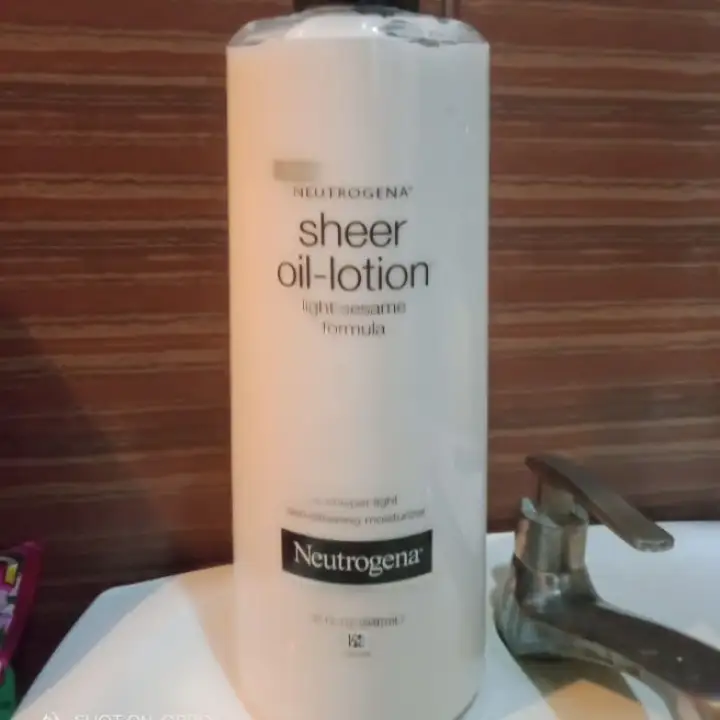 neutrogena sheer oil lotion