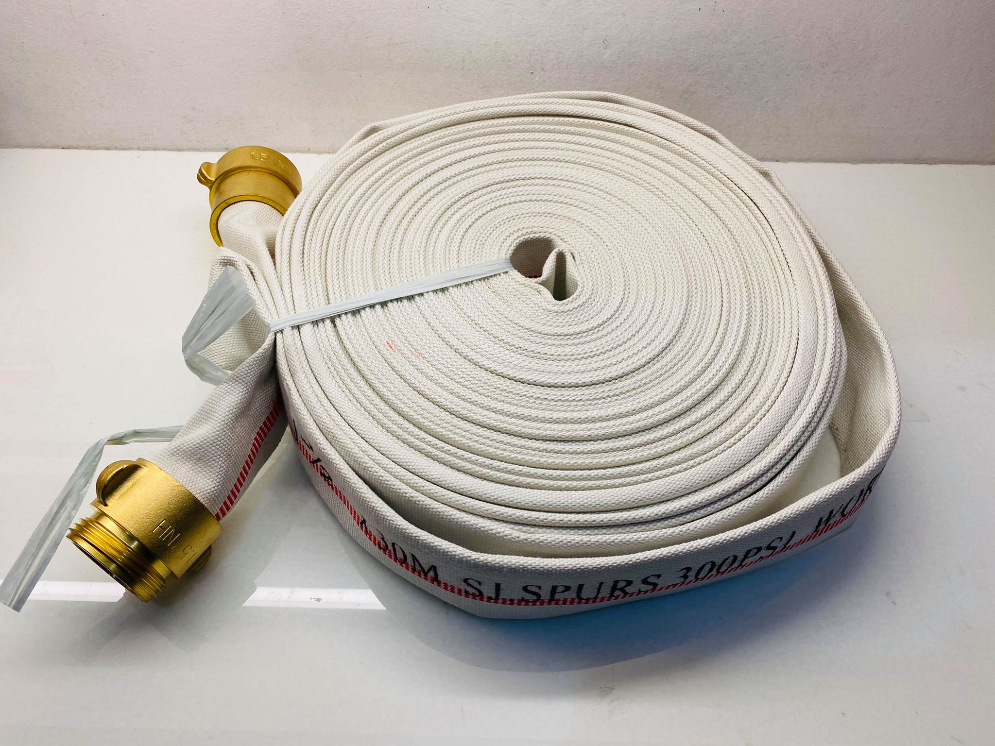 Fire Hose 1 1 2 X 100 Ft Single Jacket Brass Coupling 1 5 Inches X 100ft 40mm X 30 Meters Lazada Ph