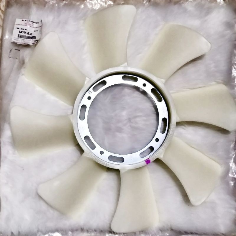 OEM Genuine Fan Blade for Pajero '99'07 2.8 4M40 Gen 2.5 FM