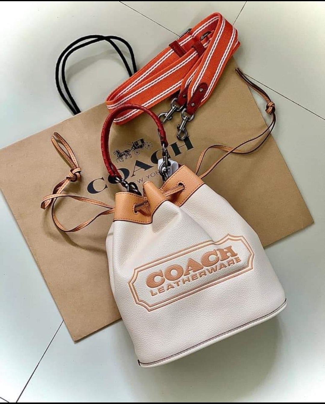 Guaranteed Original Coach C3851 Field Bucket Bag In Colorblock With
