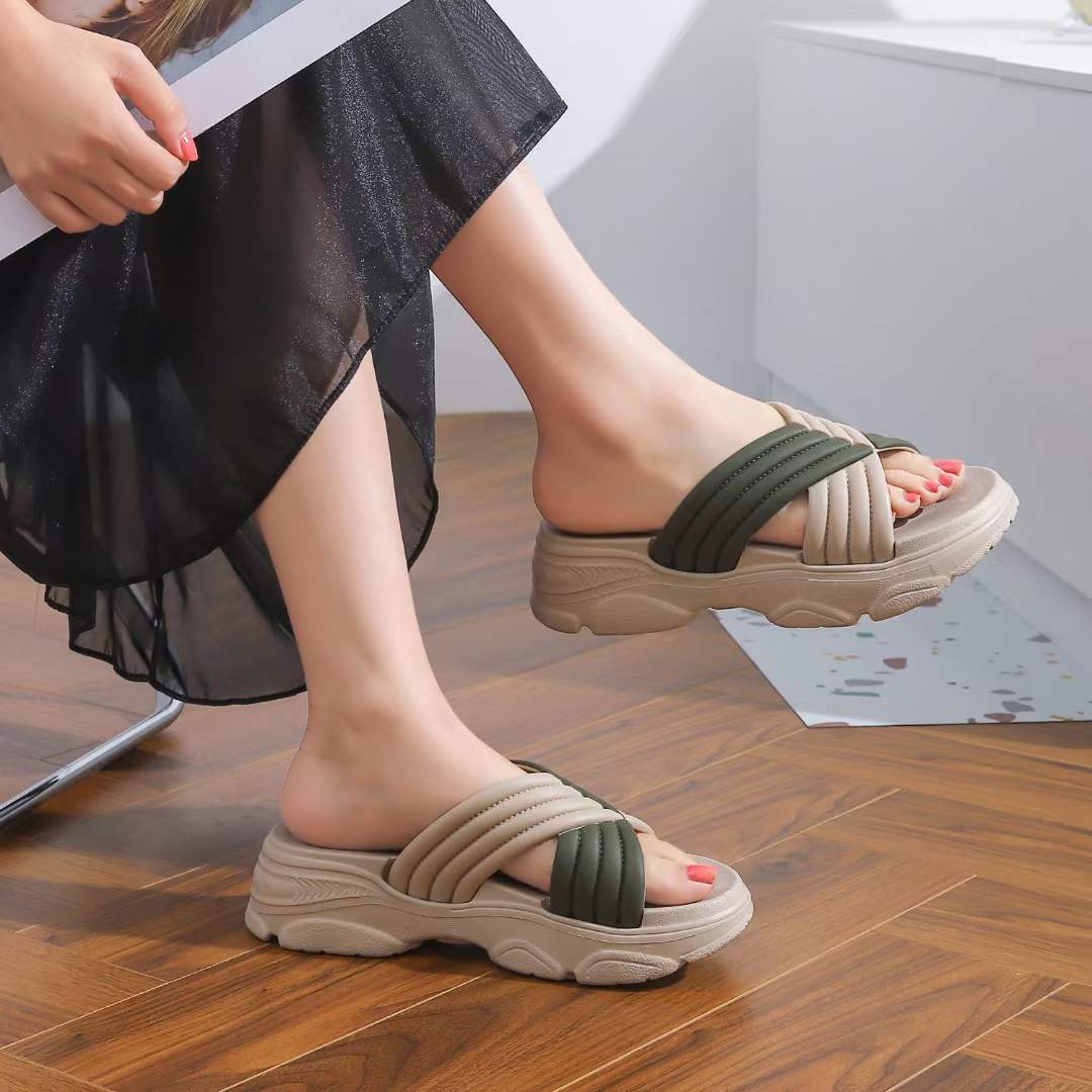 ST635-2 SHUTA Classic Style Slippers Fashionable Korean Version Mosaic  Women's Flip Flops