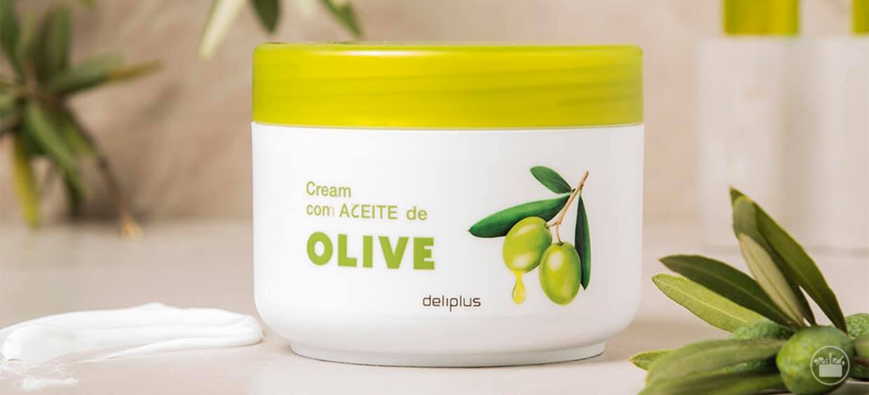 Lot De 4 Crèmes Pour Le Corps DELIPLUS à L'huile D'olive - 300 Ml Chacune, Hydratantes, Neuves
