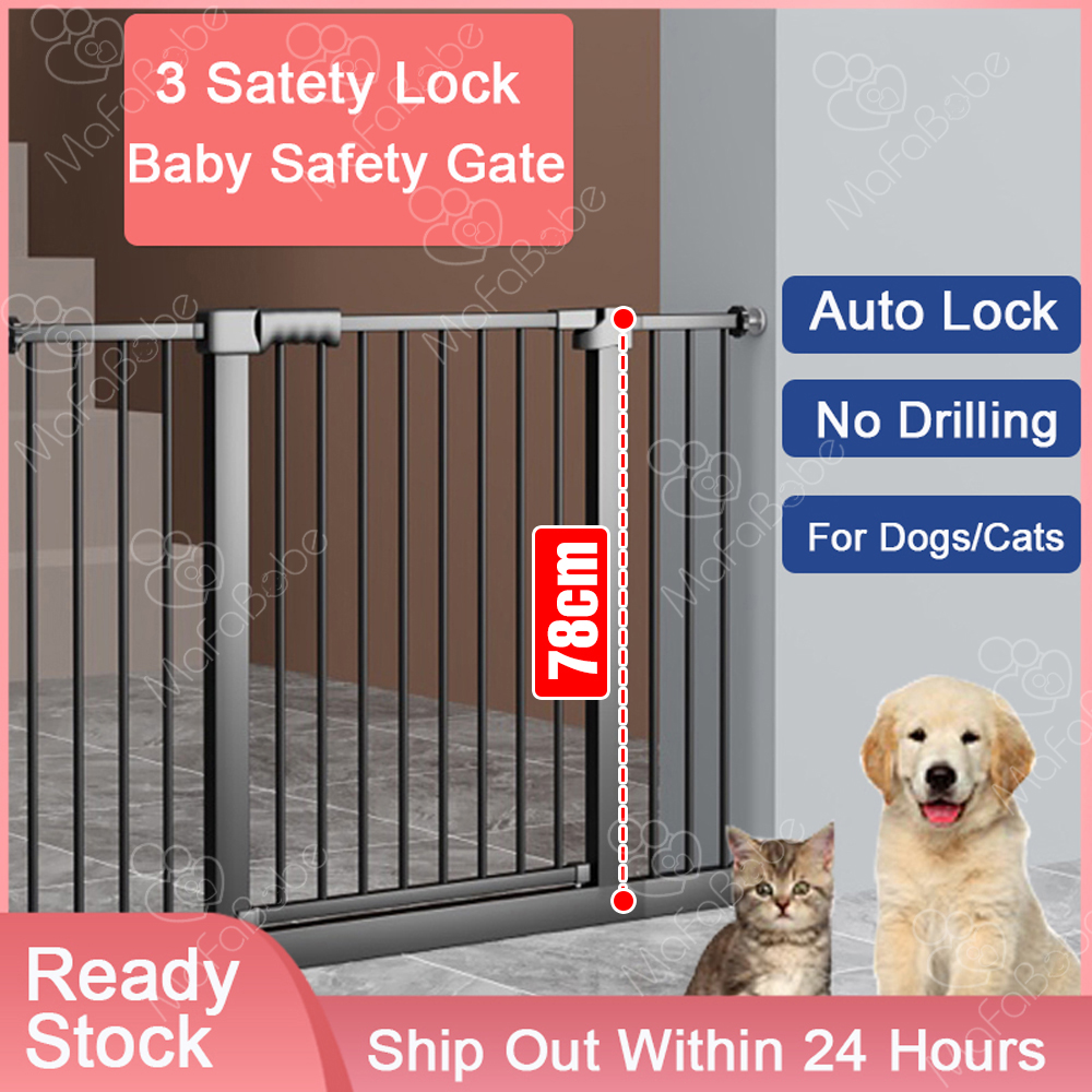 MaFaBabe Safety Gate Adjustable Baby Safety Door Gate Pet Dog Cat Fence