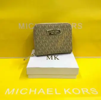 mk short wallet