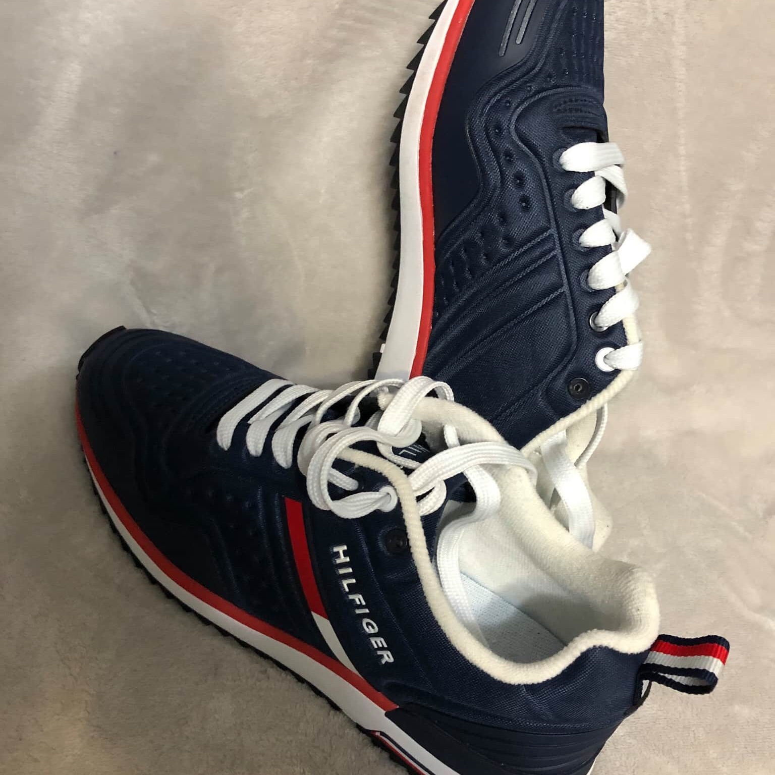tommy hilfiger rubber shoes 