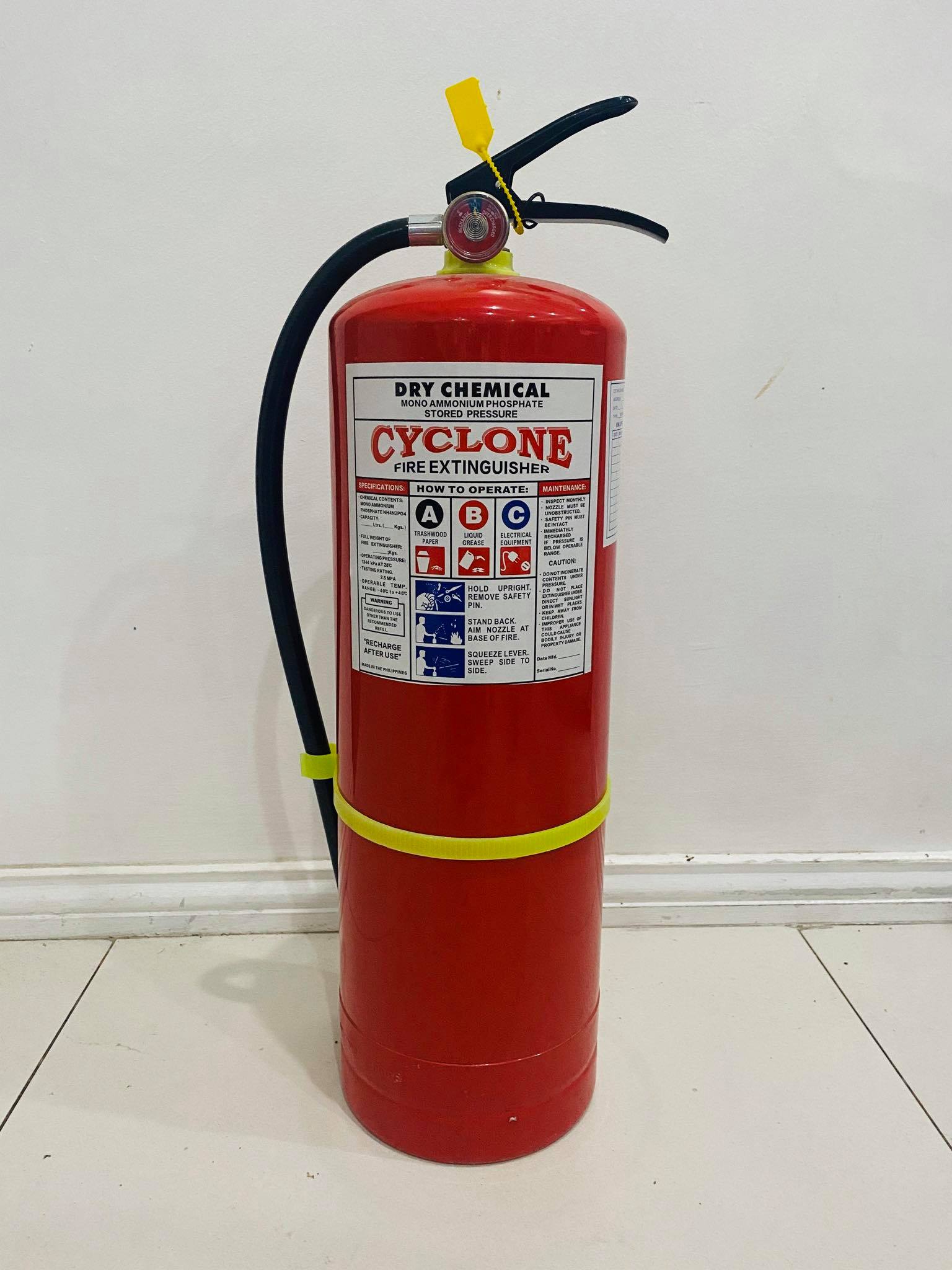 Fire Extinguisher Abc Dry Chemical 20lbs Fire Extinguisher 20 Lbs Brand Cyclone Free Wall 6857