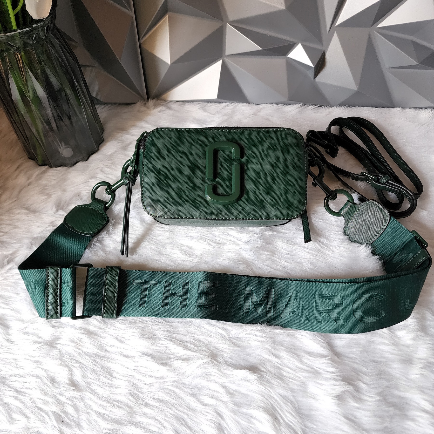 Snapshot Ceramic Sling Bag with Detachable Strap