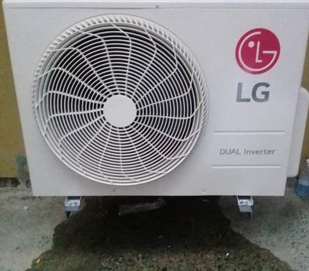 Lg Dual Cool Inverter Split Tpye 1hp Wall Mounted Airconditioner Lazada Ph 7546