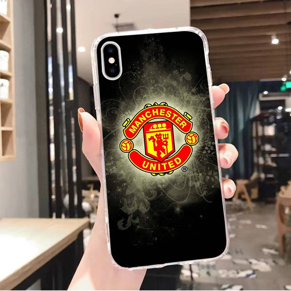 Apple muốn mua lại Câu lạc bộ Manchester United?