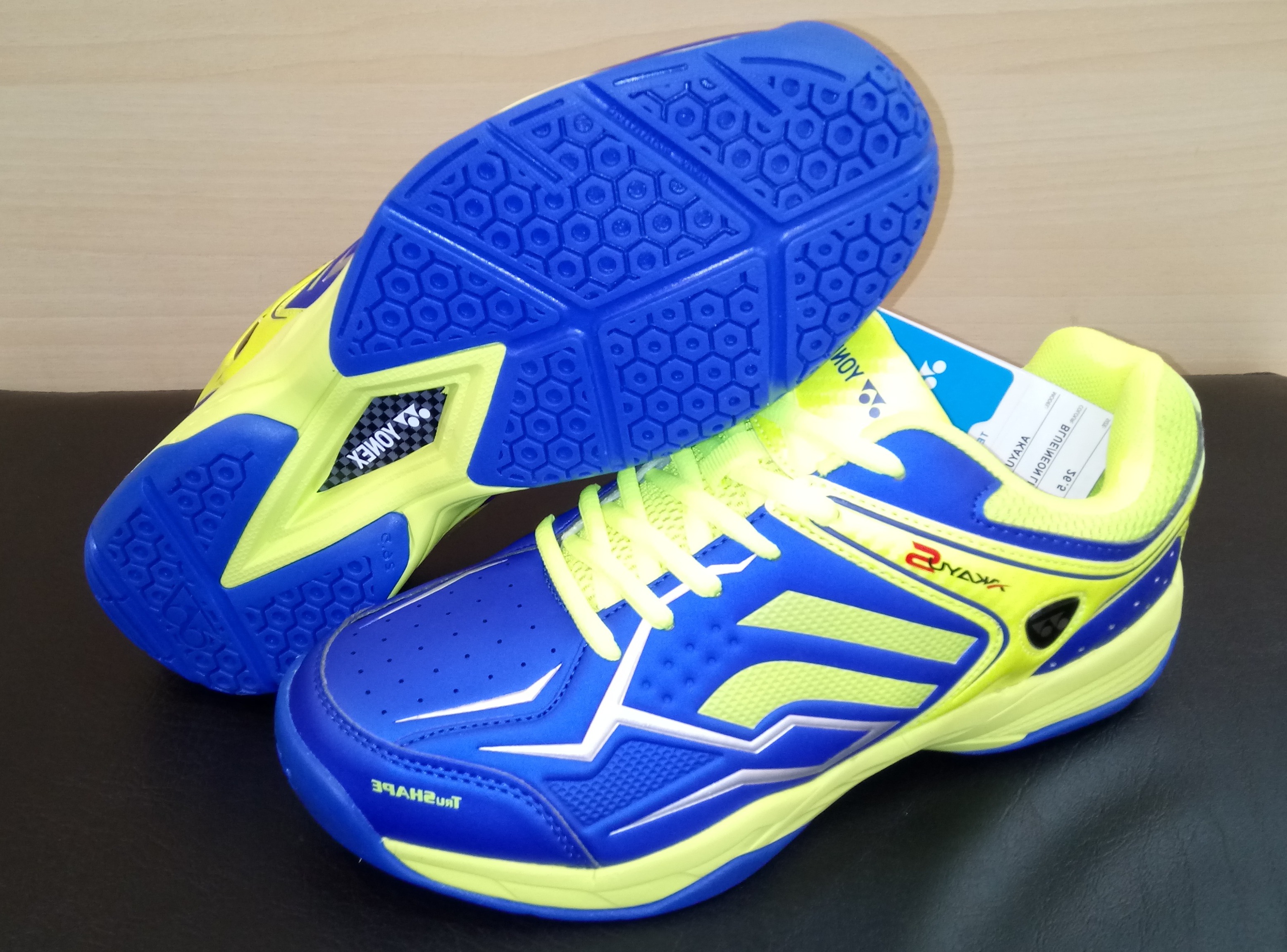 yonex akayu s badminton shoes