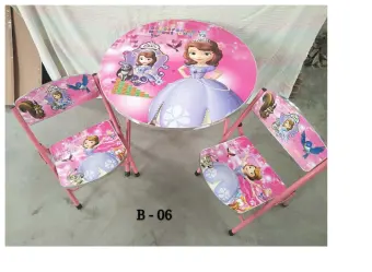 infant table and chairs