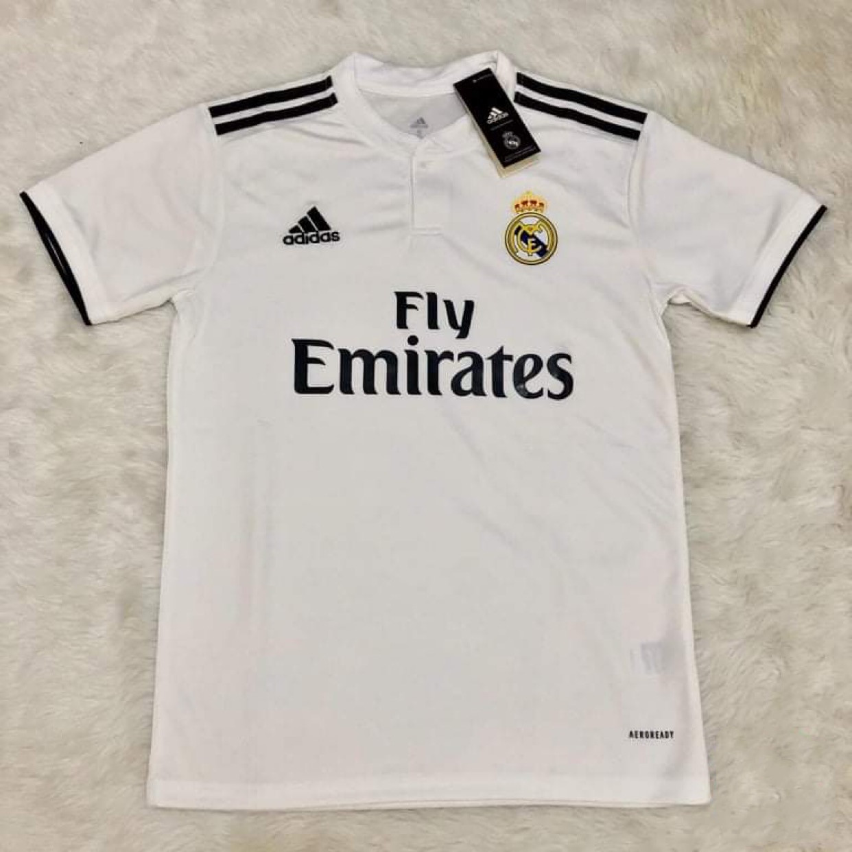 2021 ADIDAS Fly Emirates Football 