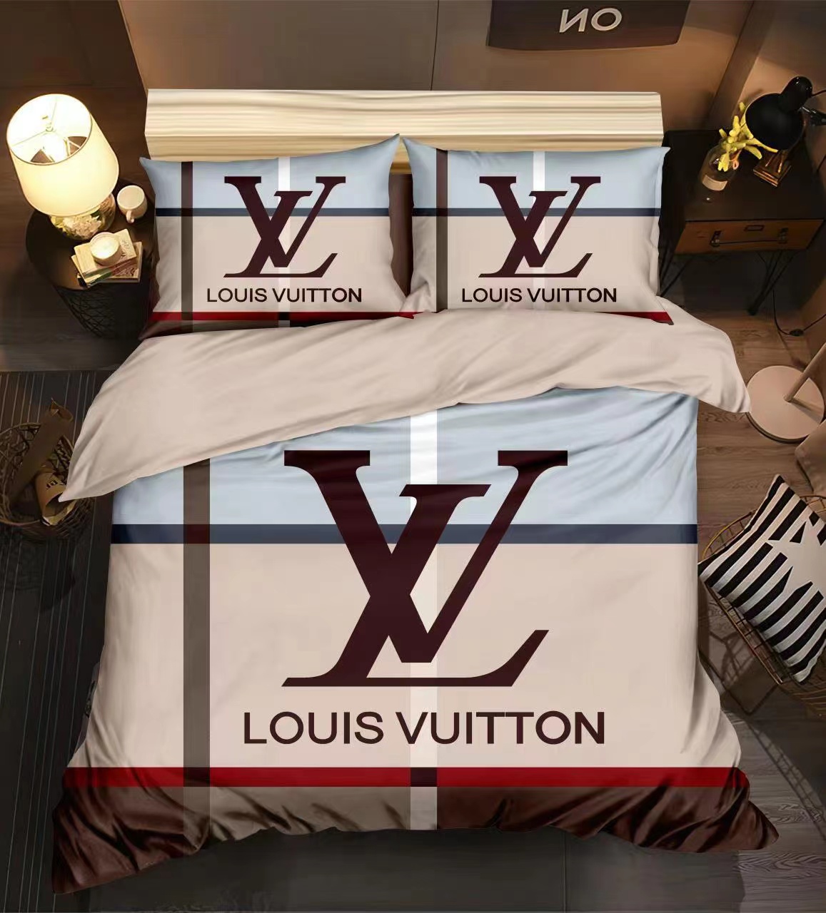 LV13 LOUIS VUITTON CUSTOM BEDDING SET #1 (DUVET COVER & PILLOWCASES)