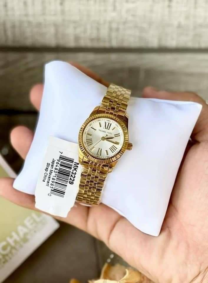 AUTHENTIC MK MICHEAL KORS WATCH MK3229 