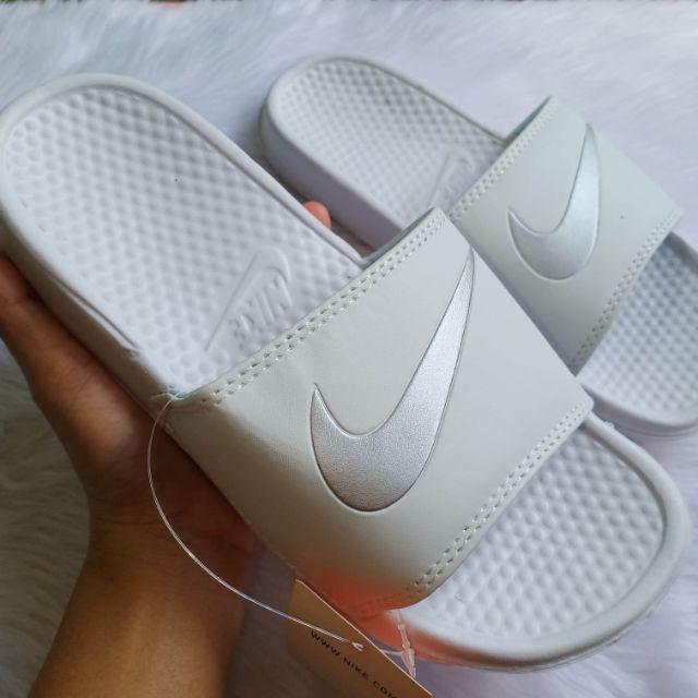 nike benassi all white