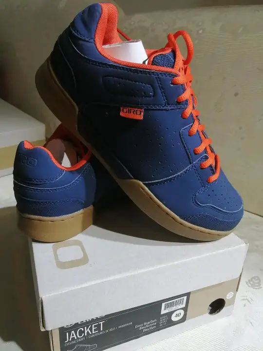 giro jacket mtb shoes