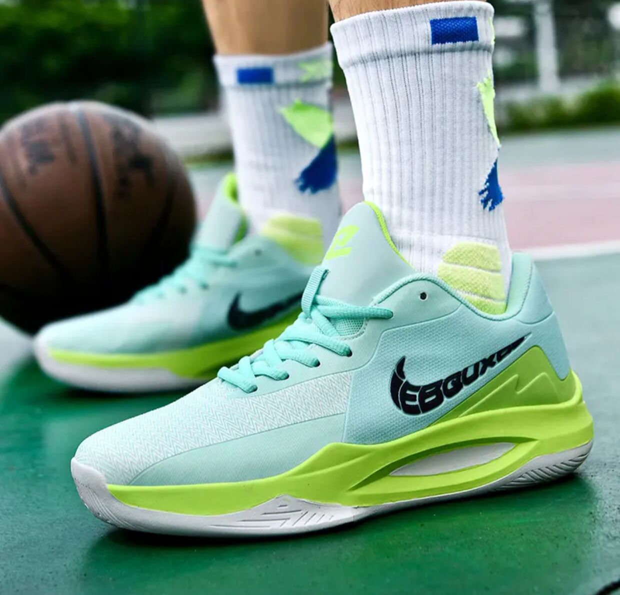 Green white cheap basketball shoes