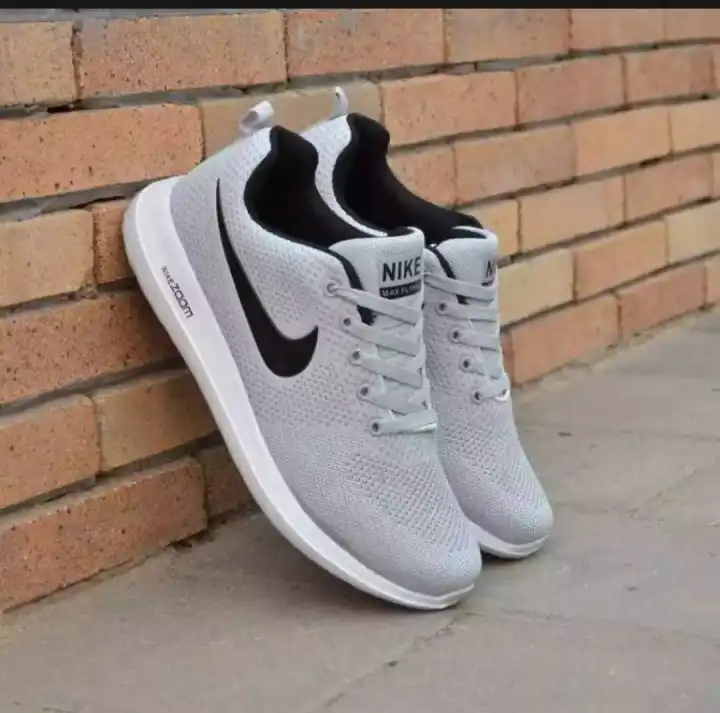 nike zoom rubber shoes