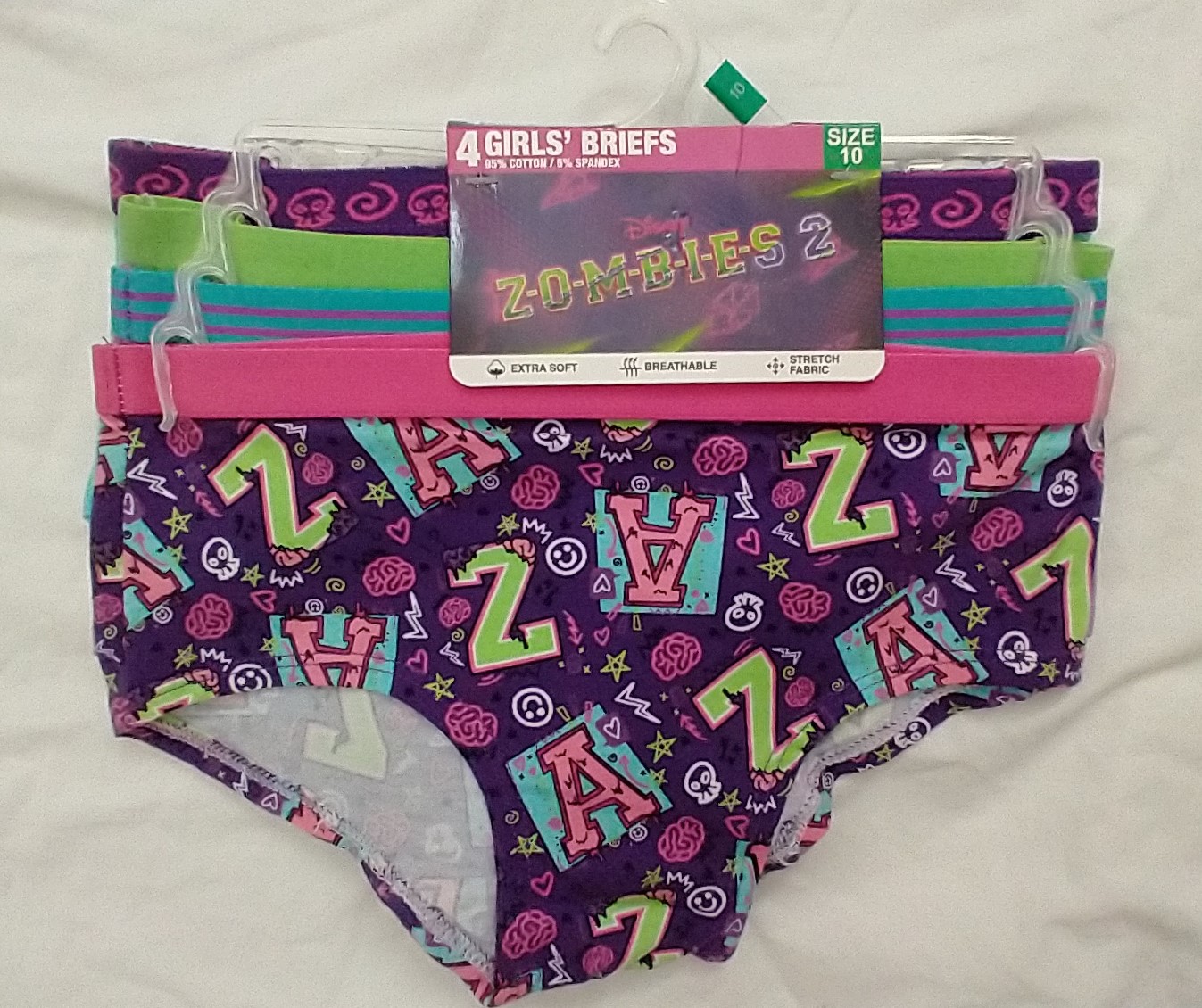 Disney Girls' Zombies Underwear Multipack, Zombies 4pk, 10